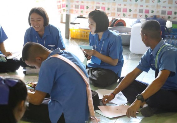 ภาพกิจกรรม โปรแกรมวิชาฟิสิกส์ จัดกิจกรรมค่ายดาราศาสตร์สัญจร ปีที่ 5