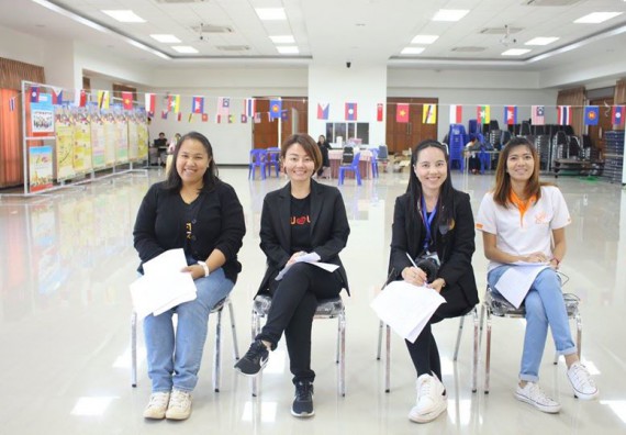 ภาพกิจกรรม โปรแกรมวิชาเคมี เข้าร่วมกิจกรรม ASEAN Day 2018
