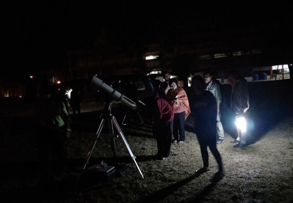 ภาพกิจกรรม โรงเรียนคลองลานวิทยา จัดกิจกรรมค่ายวิทยาศาสตร์ ตอนค้นฟ้าหาดาว ปี 5