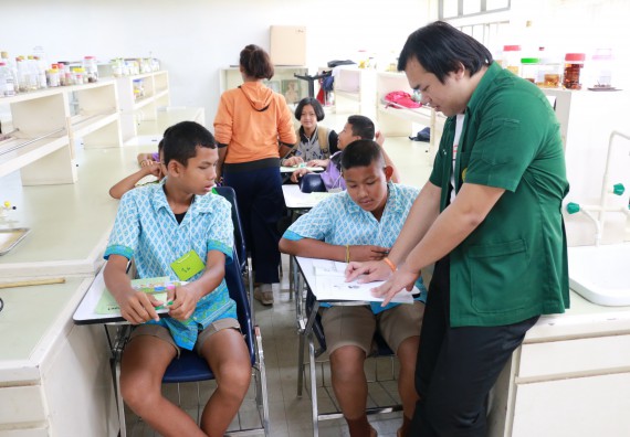 ภาพกิจกรรม สำนักประกันคุณภาพการศึกษา ร่วมมือกับ คณะวิทยาศาสตร์และเทคโนโลยี จัดกิจกรรม