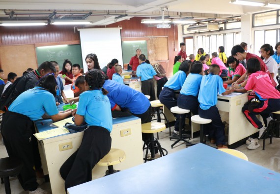 ภาพกิจกรรม สำนักประกันคุณภาพการศึกษา ร่วมมือกับ คณะวิทยาศาสตร์และเทคโนโลยี จัดกิจกรรม