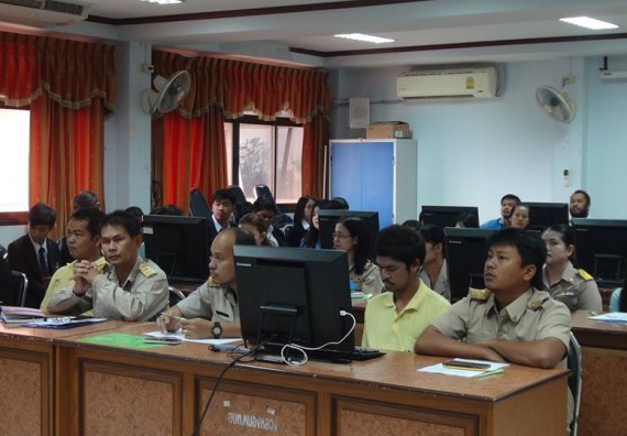 ภาพกิจกรรม คณะวิทยาศาสตร์และเทคโนโลยี จัดการอบรมเชิงปฏิบัติการด้านคอมพิวเตอร์และเทคโนโลยีสู่ชุมชนประจำปี 2561