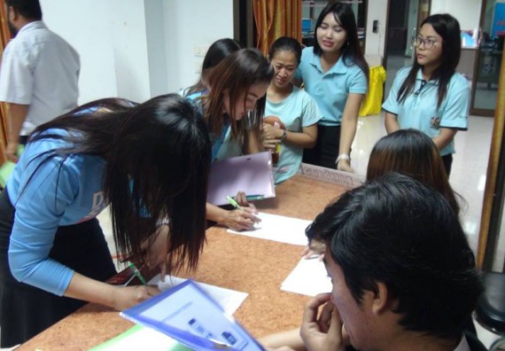 ภาพกิจกรรม คณะวิทยาศาสตร์และเทคโนโลยี จัดการอบรมเชิงปฏิบัติการด้านคอมพิวเตอร์และเทคโนโลยีสู่ชุมชนประจำปี 2561