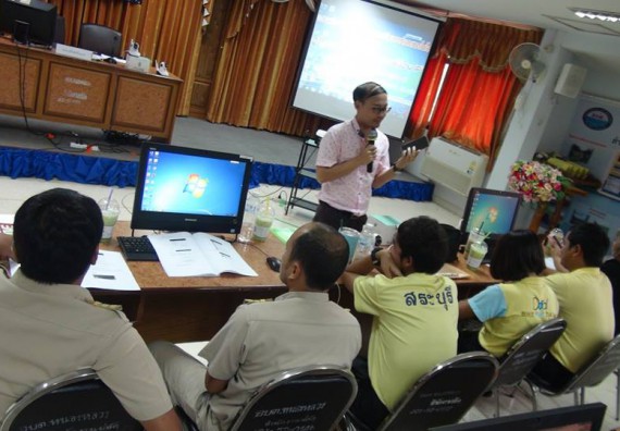 ภาพกิจกรรม คณะวิทยาศาสตร์และเทคโนโลยี จัดการอบรมเชิงปฏิบัติการด้านคอมพิวเตอร์และเทคโนโลยีสู่ชุมชนประจำปี 2561