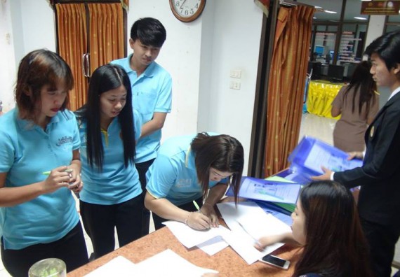 ภาพกิจกรรม คณะวิทยาศาสตร์และเทคโนโลยี จัดการอบรมเชิงปฏิบัติการด้านคอมพิวเตอร์และเทคโนโลยีสู่ชุมชนประจำปี 2561