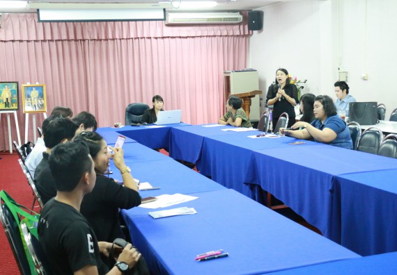 ภาพกิจกรรม คณะวิทยาศาสตร์และเทคโนโลยี จัดกิจกรรมการแลกเปลี่ยนเรียนรู้การแสวงหาทุนสนับสนุนงานวิจัยเพื่อพัฒนาชุมชนจากแหล่งทุนภายนอกและการตีพิมพ์หรือเผยแพร่วารสารทางวิชาการที่มีคุณภาพสูงขึ้น