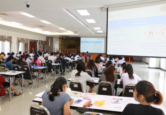 ภาพกิจกรรม คณะวิทยาศาสตร์และเทคโนโลยี เข้าร่วมโครงการฝึกอบรมและพัฒนายกระดับความปลอดภัยของห้องปฏิบัติการที่เกี่ยวข้องกับสารเคมี (ESPReL)