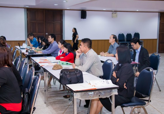 ภาพกิจกรรม คณะวิทยาศาสตร์และเทคโนโลยี จัดการอบรมเชิงปฏิบัติการ เรื่อง การส่งเสริมการเรียนรู้วิทยาศาสตร์ในรูปแบบ STEM