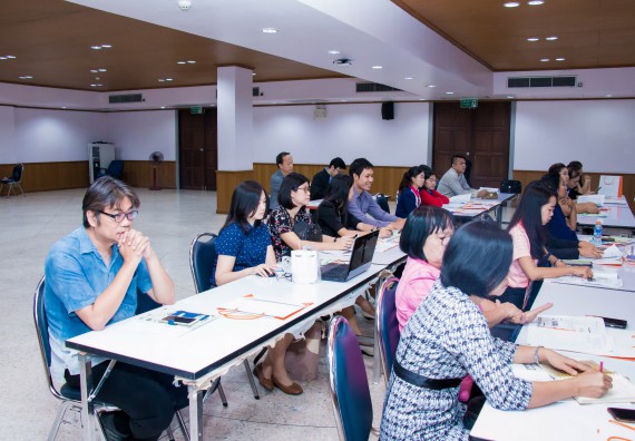 ภาพกิจกรรม คณะวิทยาศาสตร์และเทคโนโลยี จัดการอบรมเชิงปฏิบัติการ เรื่อง การส่งเสริมการเรียนรู้วิทยาศาสตร์ในรูปแบบ STEM