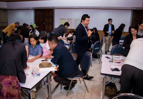 ภาพกิจกรรม คณะวิทยาศาสตร์และเทคโนโลยี จัดการอบรมเชิงปฏิบัติการ เรื่อง การส่งเสริมการเรียนรู้วิทยาศาสตร์ในรูปแบบ STEM