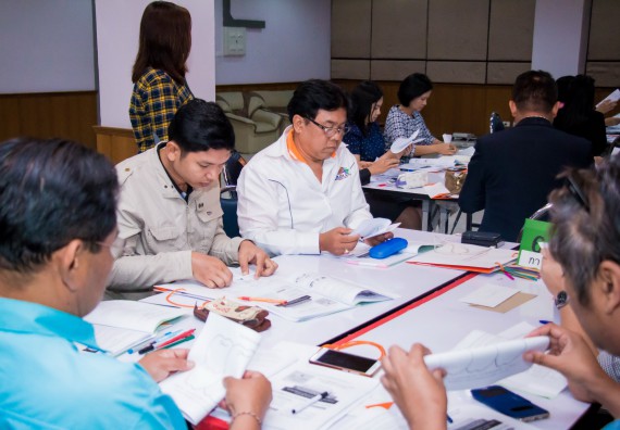 ภาพกิจกรรม คณะวิทยาศาสตร์และเทคโนโลยี จัดการอบรมเชิงปฏิบัติการ เรื่อง การส่งเสริมการเรียนรู้วิทยาศาสตร์ในรูปแบบ STEM