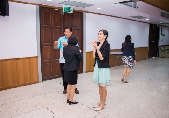 ภาพกิจกรรม คณะวิทยาศาสตร์และเทคโนโลยี จัดการอบรมเชิงปฏิบัติการ เรื่อง การส่งเสริมการเรียนรู้วิทยาศาสตร์ในรูปแบบ STEM