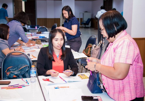 ภาพกิจกรรม คณะวิทยาศาสตร์และเทคโนโลยี จัดการอบรมเชิงปฏิบัติการ เรื่อง การส่งเสริมการเรียนรู้วิทยาศาสตร์ในรูปแบบ STEM