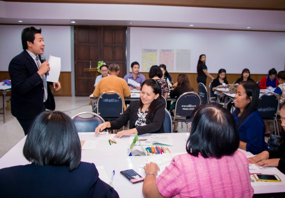 ภาพกิจกรรม คณะวิทยาศาสตร์และเทคโนโลยี จัดการอบรมเชิงปฏิบัติการ เรื่อง การส่งเสริมการเรียนรู้วิทยาศาสตร์ในรูปแบบ STEM