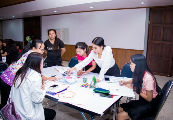 ภาพกิจกรรม คณะวิทยาศาสตร์และเทคโนโลยี จัดการอบรมเชิงปฏิบัติการ เรื่อง การส่งเสริมการเรียนรู้วิทยาศาสตร์ในรูปแบบ STEM