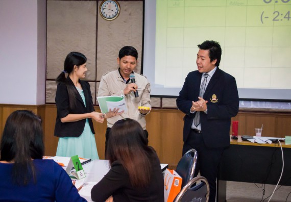 ภาพกิจกรรม คณะวิทยาศาสตร์และเทคโนโลยี จัดการอบรมเชิงปฏิบัติการ เรื่อง การส่งเสริมการเรียนรู้วิทยาศาสตร์ในรูปแบบ STEM