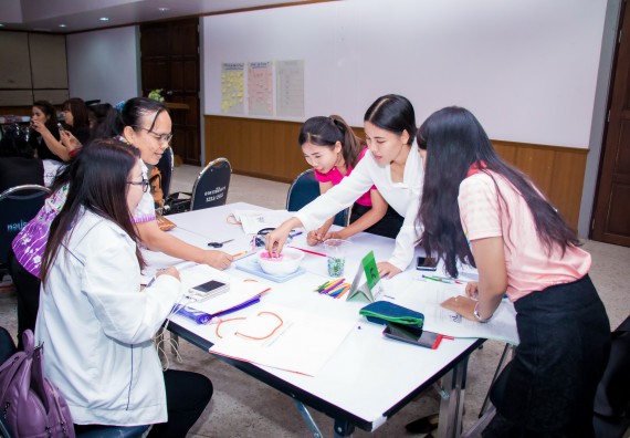 ภาพกิจกรรม คณะวิทยาศาสตร์และเทคโนโลยี จัดการอบรมเชิงปฏิบัติการ เรื่อง การส่งเสริมการเรียนรู้วิทยาศาสตร์ในรูปแบบ STEM