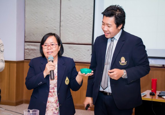 ภาพกิจกรรม คณะวิทยาศาสตร์และเทคโนโลยี จัดการอบรมเชิงปฏิบัติการ เรื่อง การส่งเสริมการเรียนรู้วิทยาศาสตร์ในรูปแบบ STEM