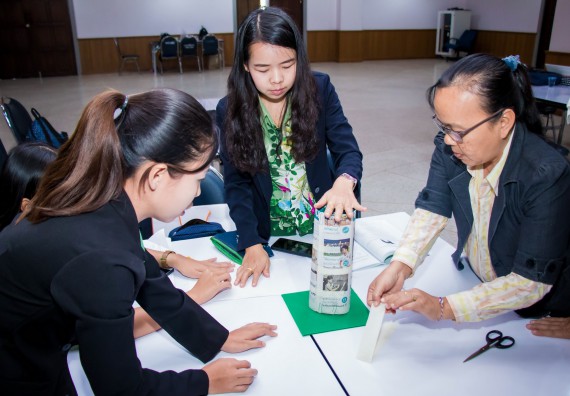 ภาพกิจกรรม คณะวิทยาศาสตร์และเทคโนโลยี จัดการอบรมเชิงปฏิบัติการ เรื่อง การส่งเสริมการเรียนรู้วิทยาศาสตร์ในรูปแบบ STEM