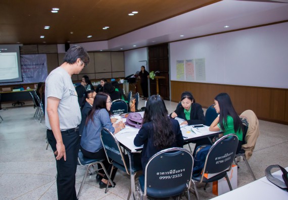 ภาพกิจกรรม คณะวิทยาศาสตร์และเทคโนโลยี จัดการอบรมเชิงปฏิบัติการ เรื่อง การส่งเสริมการเรียนรู้วิทยาศาสตร์ในรูปแบบ STEM