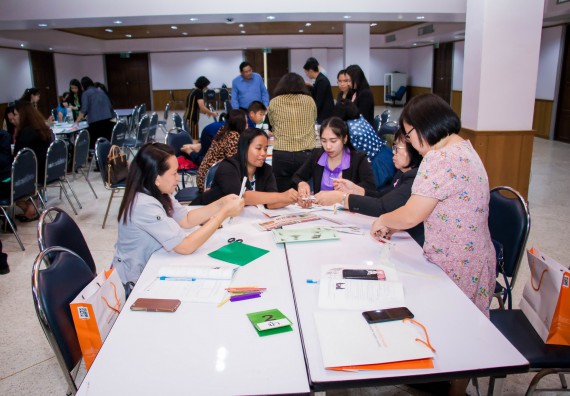 ภาพกิจกรรม คณะวิทยาศาสตร์และเทคโนโลยี จัดการอบรมเชิงปฏิบัติการ เรื่อง การส่งเสริมการเรียนรู้วิทยาศาสตร์ในรูปแบบ STEM