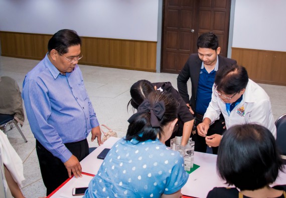 ภาพกิจกรรม คณะวิทยาศาสตร์และเทคโนโลยี จัดการอบรมเชิงปฏิบัติการ เรื่อง การส่งเสริมการเรียนรู้วิทยาศาสตร์ในรูปแบบ STEM