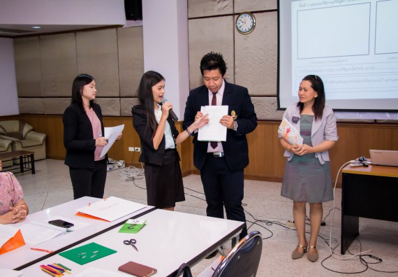 ภาพกิจกรรม คณะวิทยาศาสตร์และเทคโนโลยี จัดการอบรมเชิงปฏิบัติการ เรื่อง การส่งเสริมการเรียนรู้วิทยาศาสตร์ในรูปแบบ STEM