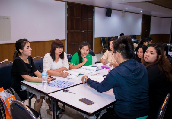 ภาพกิจกรรม คณะวิทยาศาสตร์และเทคโนโลยี จัดการอบรมเชิงปฏิบัติการ เรื่อง การส่งเสริมการเรียนรู้วิทยาศาสตร์ในรูปแบบ STEM