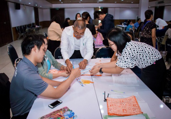 ภาพกิจกรรม คณะวิทยาศาสตร์และเทคโนโลยี จัดการอบรมเชิงปฏิบัติการ เรื่อง การส่งเสริมการเรียนรู้วิทยาศาสตร์ในรูปแบบ STEM