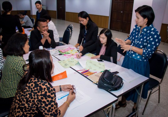 ภาพกิจกรรม คณะวิทยาศาสตร์และเทคโนโลยี จัดการอบรมเชิงปฏิบัติการ เรื่อง การส่งเสริมการเรียนรู้วิทยาศาสตร์ในรูปแบบ STEM