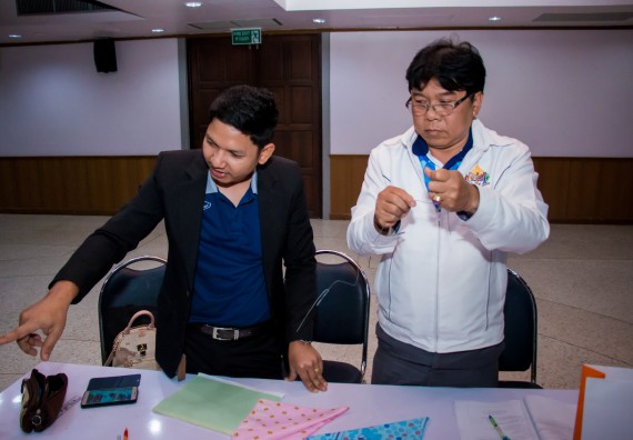 ภาพกิจกรรม คณะวิทยาศาสตร์และเทคโนโลยี จัดการอบรมเชิงปฏิบัติการ เรื่อง การส่งเสริมการเรียนรู้วิทยาศาสตร์ในรูปแบบ STEM