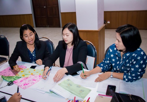 ภาพกิจกรรม คณะวิทยาศาสตร์และเทคโนโลยี จัดการอบรมเชิงปฏิบัติการ เรื่อง การส่งเสริมการเรียนรู้วิทยาศาสตร์ในรูปแบบ STEM