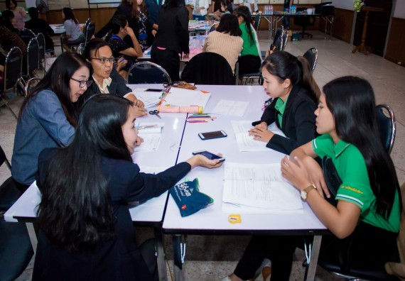 ภาพกิจกรรม คณะวิทยาศาสตร์และเทคโนโลยี จัดการอบรมเชิงปฏิบัติการ เรื่อง การส่งเสริมการเรียนรู้วิทยาศาสตร์ในรูปแบบ STEM