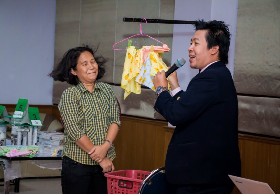 ภาพกิจกรรม คณะวิทยาศาสตร์และเทคโนโลยี จัดการอบรมเชิงปฏิบัติการ เรื่อง การส่งเสริมการเรียนรู้วิทยาศาสตร์ในรูปแบบ STEM