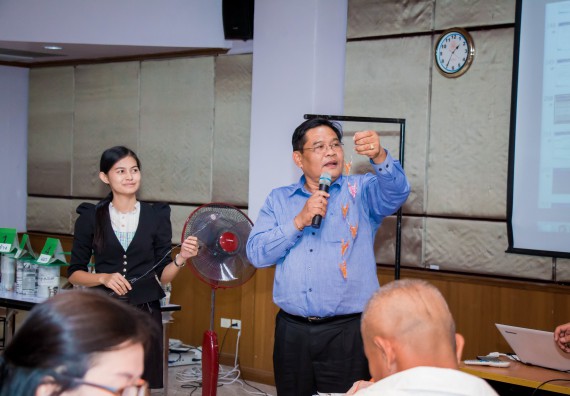 ภาพกิจกรรม คณะวิทยาศาสตร์และเทคโนโลยี จัดการอบรมเชิงปฏิบัติการ เรื่อง การส่งเสริมการเรียนรู้วิทยาศาสตร์ในรูปแบบ STEM