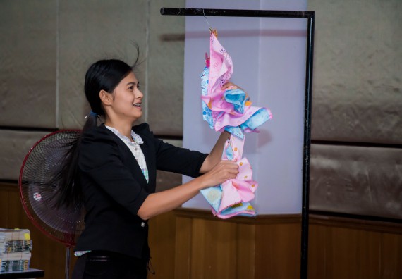 ภาพกิจกรรม คณะวิทยาศาสตร์และเทคโนโลยี จัดการอบรมเชิงปฏิบัติการ เรื่อง การส่งเสริมการเรียนรู้วิทยาศาสตร์ในรูปแบบ STEM