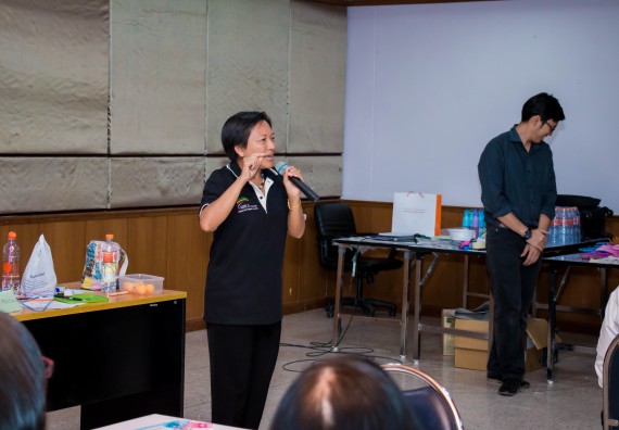 ภาพกิจกรรม คณะวิทยาศาสตร์และเทคโนโลยี จัดการอบรมเชิงปฏิบัติการ เรื่อง การส่งเสริมการเรียนรู้วิทยาศาสตร์ในรูปแบบ STEM