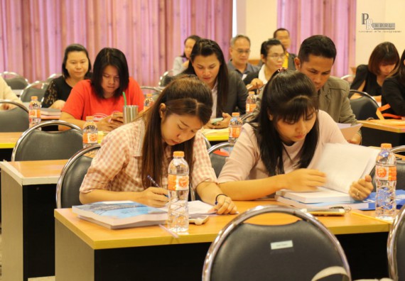 ภาพกิจกรรม คณะวิทยาศาสตร์และเทคโนโลยี เข้าร่วมโครงการสัมมนาทางวิชาการ หลักสูตร เสริมสร้างทักษะและเพิ่มประสิทธิภาพการจัดซื้อจัดจ้าง