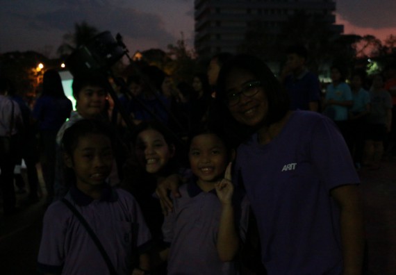 ภาพกิจกรรม ศูนย์วิทยาศาสตร์และวิทยาศาสตร์ประยุกต์ จัดกิจกรรมบริการวิชาการชมปรากฏการณ์ธรรมชาติ Super Blue Blood Moon