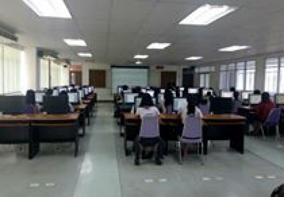  ภาพกิจกรรม โปรแกรมวิชาเคมี จัดกิจกรรมการพัฒนานักศึกษาครูและครูของครูให้มีสมรรถนะในศตวรรษที่ 21 (เคมี ค.บ.)