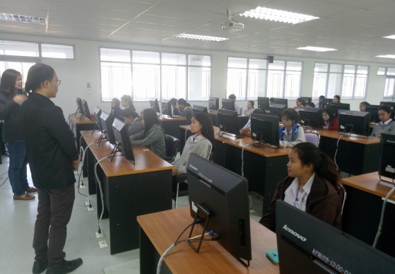  ภาพกิจกรรม โปรแกรมวิชาเคมี จัดกิจกรรมการพัฒนานักศึกษาครูและครูของครูให้มีสมรรถนะในศตวรรษที่ 21 (เคมี ค.บ.)