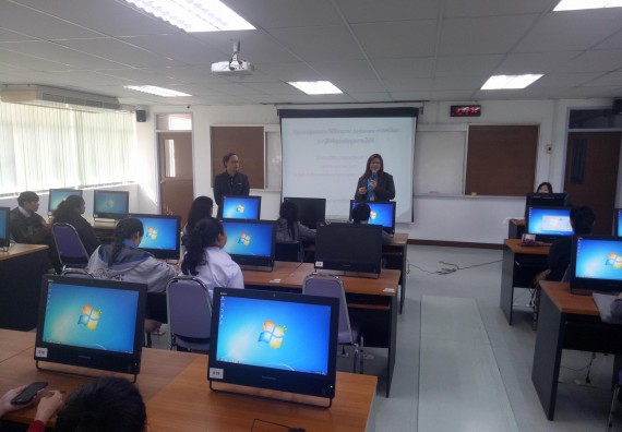  ภาพกิจกรรม โปรแกรมวิชาเคมี จัดกิจกรรมการพัฒนานักศึกษาครูและครูของครูให้มีสมรรถนะในศตวรรษที่ 21 (เคมี ค.บ.)