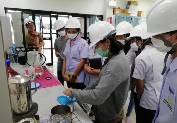  ภาพกิจกรรม โปรแกรมวิชาวิทยาศาสตร์และเทคโนโลยีการอาหาร จัดกิจกรรมศึกษาดูงาน