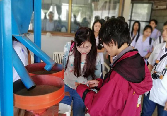  ภาพกิจกรรม โปรแกรมวิชาวิทยาศาสตร์และเทคโนโลยีการอาหาร จัดกิจกรรมศึกษาดูงาน