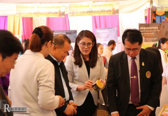 ภาพกิจกรรม คณะวิทยาศาสตร์และเทคโนโลยี เข้าร่วมงานนิทรรศการราชภัฏกำแพงเพชรวิชาการ ครั้งที่ 14