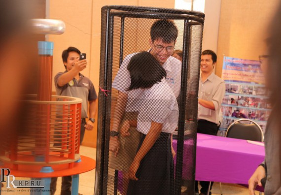 ภาพกิจกรรม คณะวิทยาศาสตร์และเทคโนโลยี เข้าร่วมงานนิทรรศการราชภัฏกำแพงเพชรวิชาการ ครั้งที่ 14