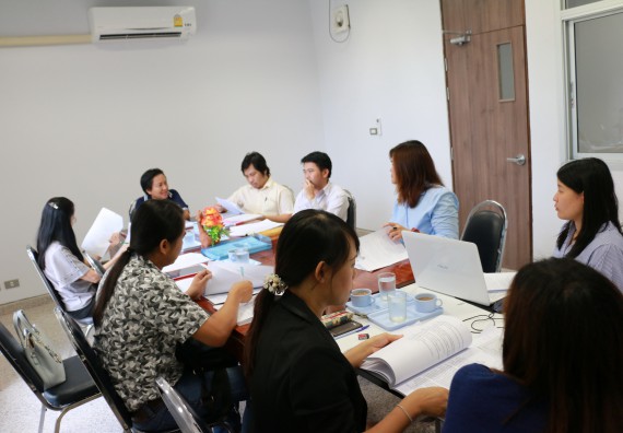 ภาพกิจกรรม คณะวิทยาศาสตร์และเทคโนโลยี จัดการประชุมพิจารณาการต่อสัญญาจ้างพนักงานมหาวิทยาลัย