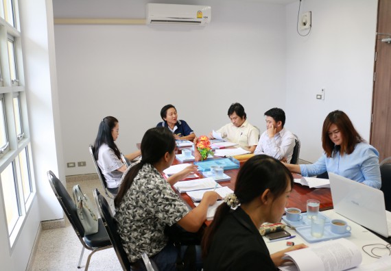 ภาพกิจกรรม คณะวิทยาศาสตร์และเทคโนโลยี จัดการประชุมพิจารณาการต่อสัญญาจ้างพนักงานมหาวิทยาลัย