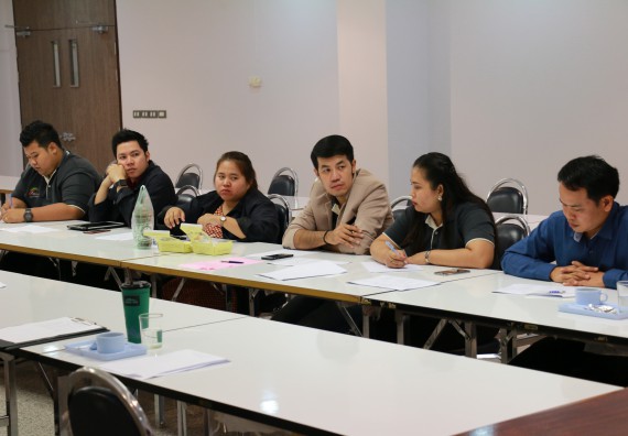 ภาพกิจกรรม คณะวิทยาศาสตร์และเทคโนโลยี จัดประชุมคณะจัดทำรายงานการควบคุมภายใน ประจำปีงบประมาณ พ.ศ. 2561 (รอบ 6 เดือน) ส่ง