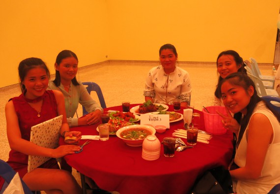 ภาพกิจกรรม โปรแกรมวิชาสาธารณสุขศาสตร์ จัดกิจกรรมสานสัมพันธ์น้องพี่และเลี้ยงส่งนักศึกษาชั้นปีที่ 4